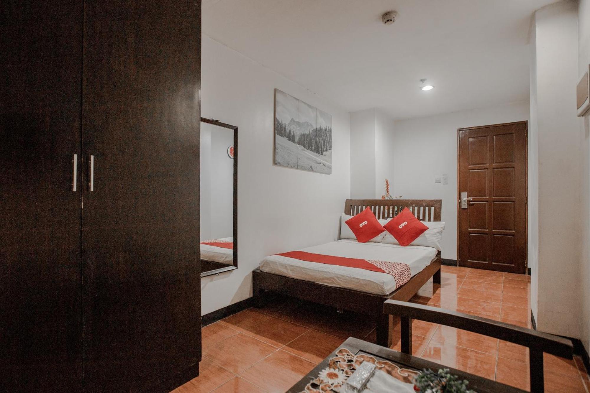 Haeinsa Condotel Кесон Сити Екстериор снимка