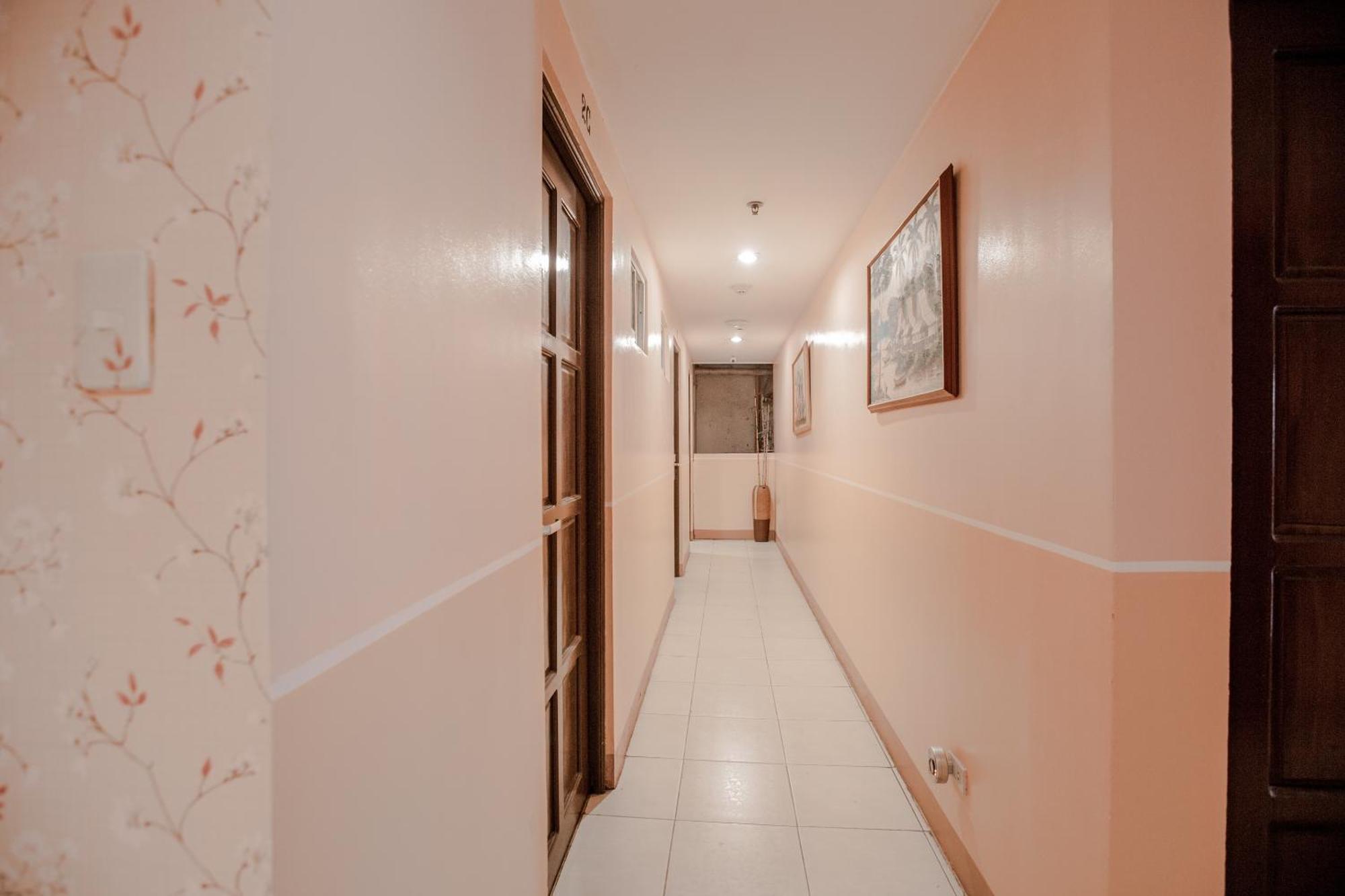 Haeinsa Condotel Кесон Сити Екстериор снимка